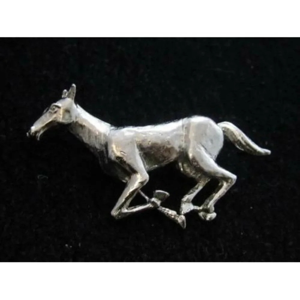 Vintage‎ Shiny Silver Plated HORSE Pin*1-3/4
